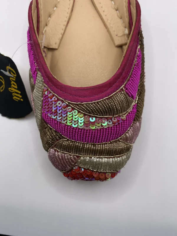 Shocking Pink Embroider Khussa - 8830 - Image 3