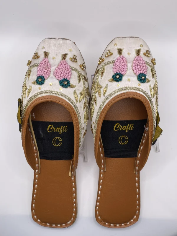 Fancy White Slipper - 4525 - Image 2