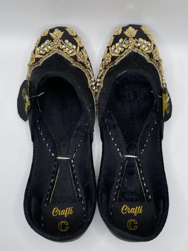 Black Embroider Khussa - 9334 - Image 2