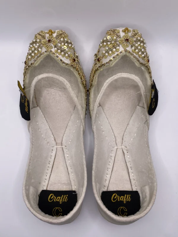 Off White Embroider Khussa - 9396 - Image 2