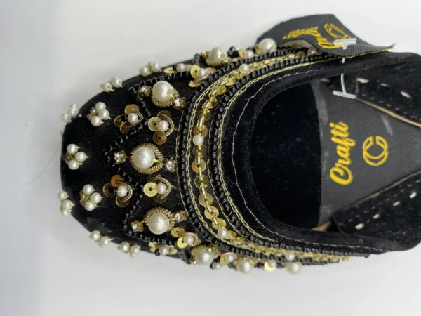 Black White Embroider Khussa - 9380 - Image 3
