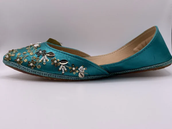 Zink Embroider Khussa - 9390 - Image 4