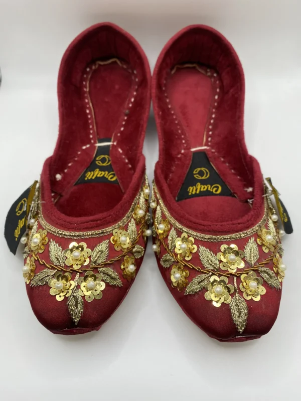 Maroon Embroider Khussa - 9800 - Image 2